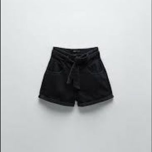 NWT Zara High-Rise black shorts